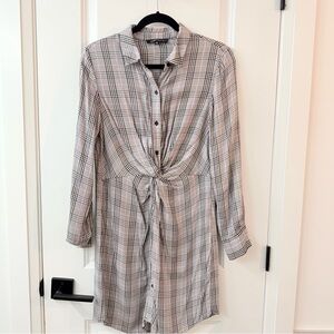Dynamite Black and White Plaid Long Sleeve Dress